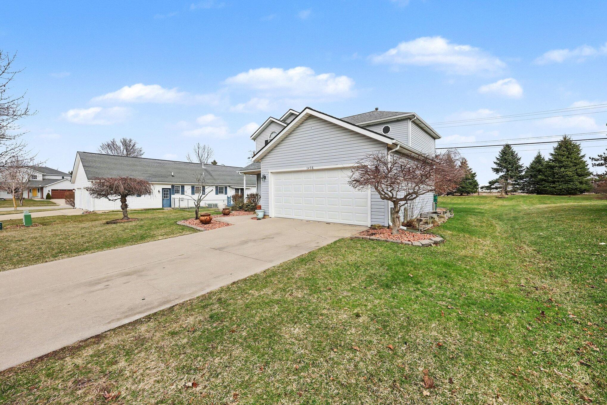 1498 Middlewood Drive