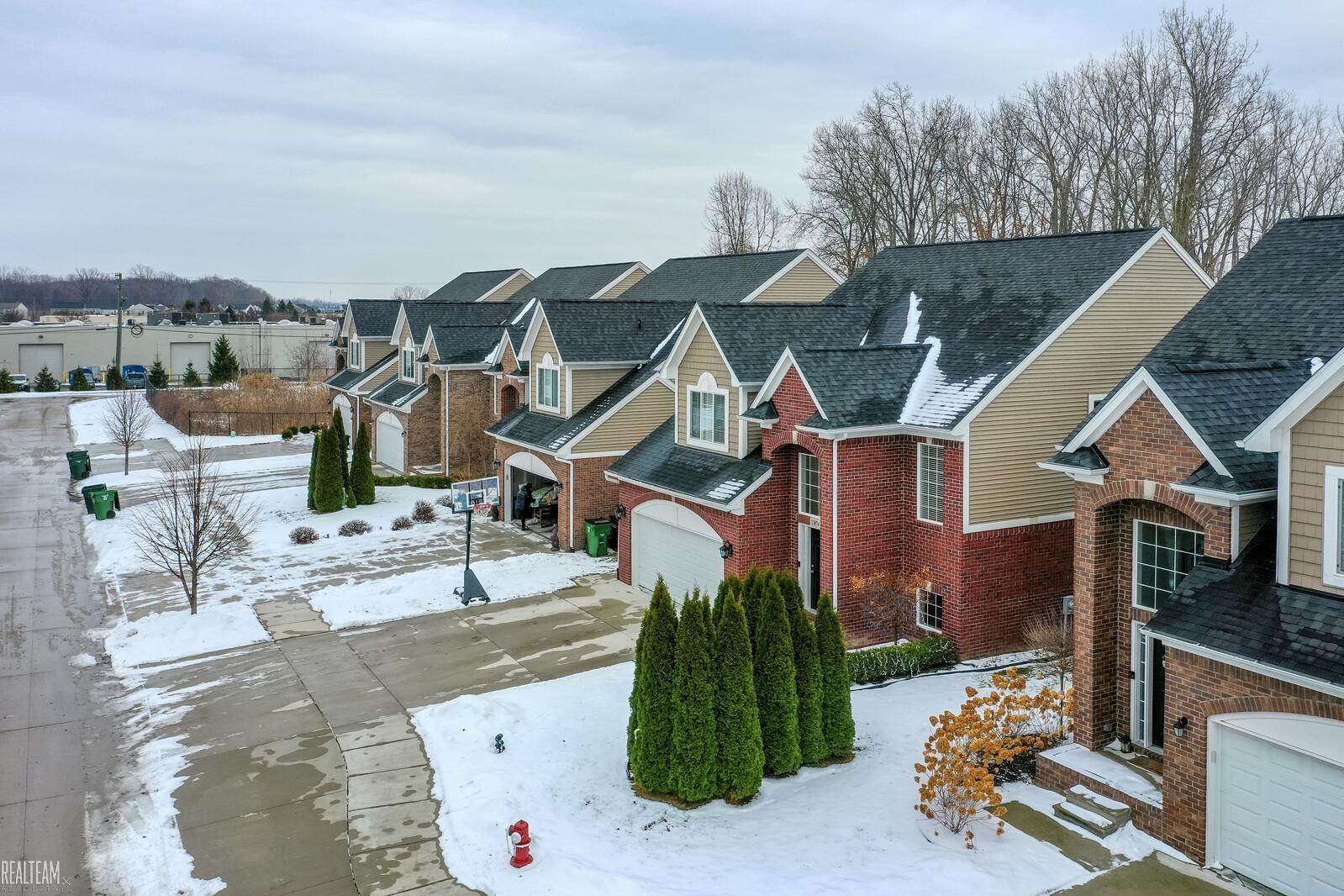 13874 Grandeur Avenue