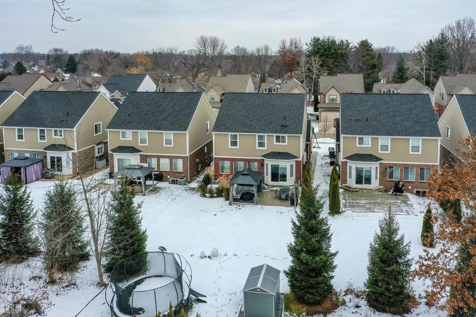 13874 Grandeur Avenue