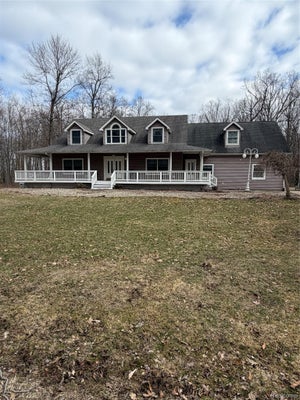 701 HARSEN RD, LAPEER, MI 48446 - Image b37108e5ba66cda8ca4e45b5d6929f5c/1385549389