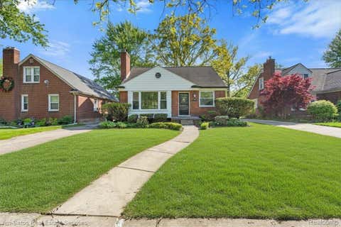 Photo for 21252 Huntington Avenue