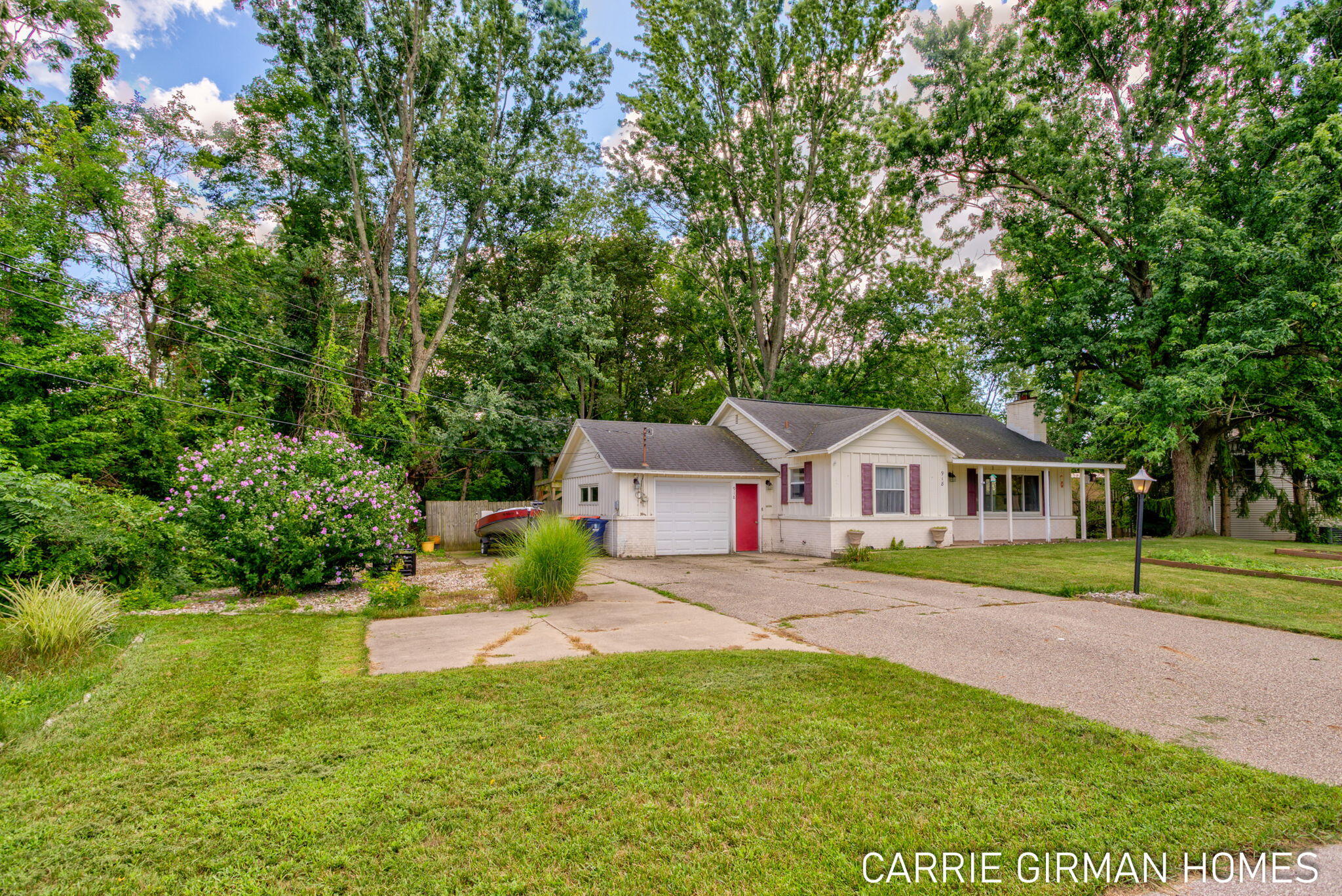 918 Paw Paw Drive