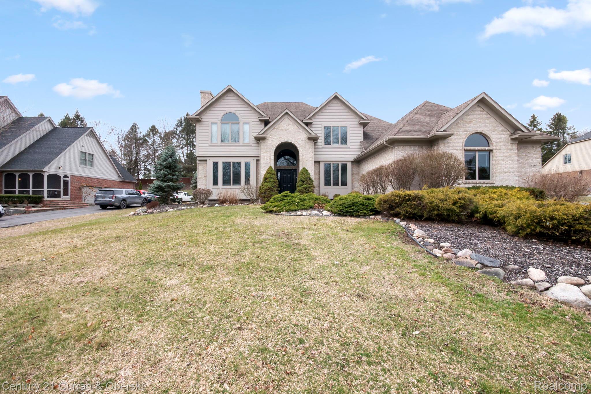 18489 Fox Hollow Court