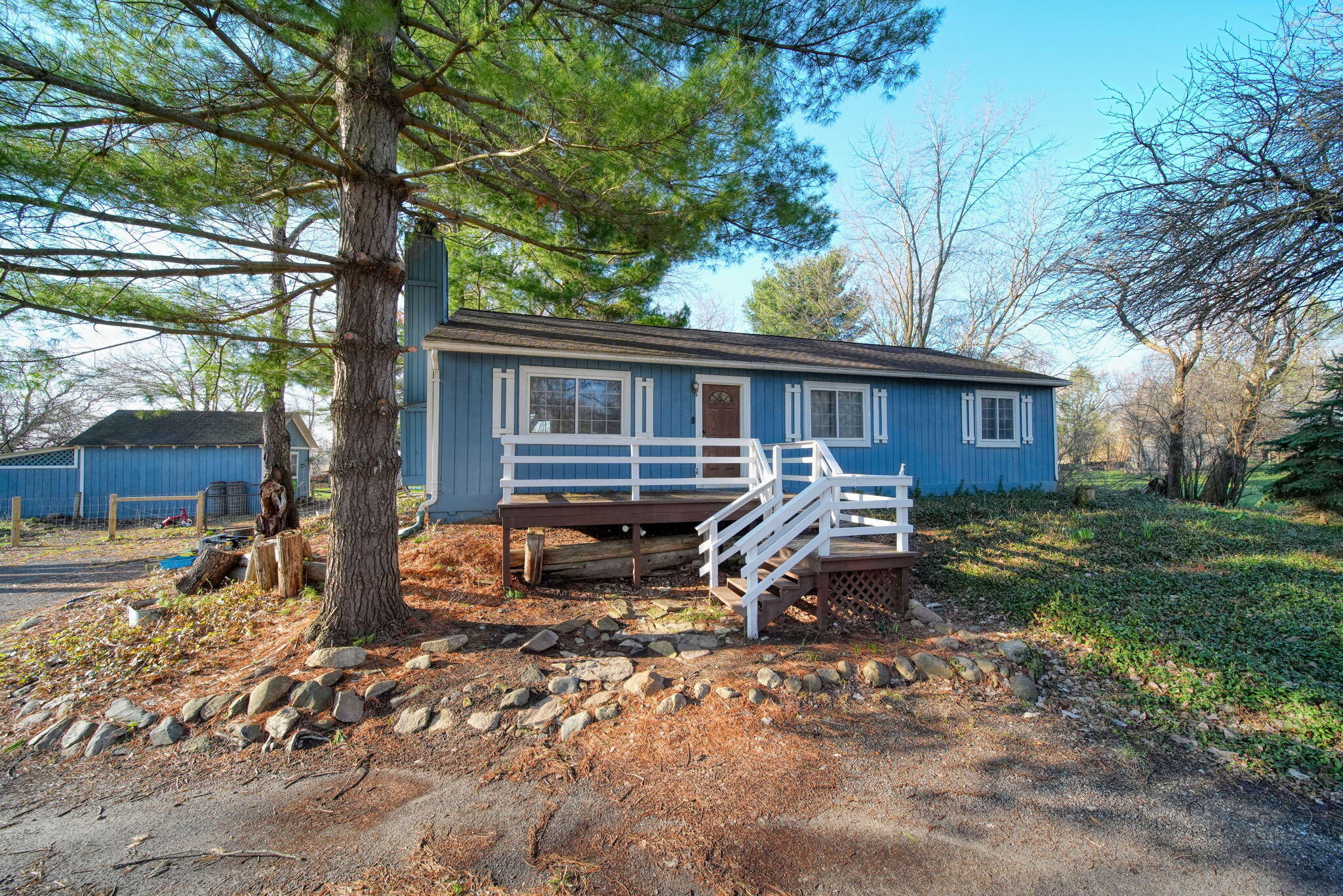 6112 Bemis Road