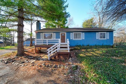 6112 Bemis Road Augusta Charter Township MI 48197