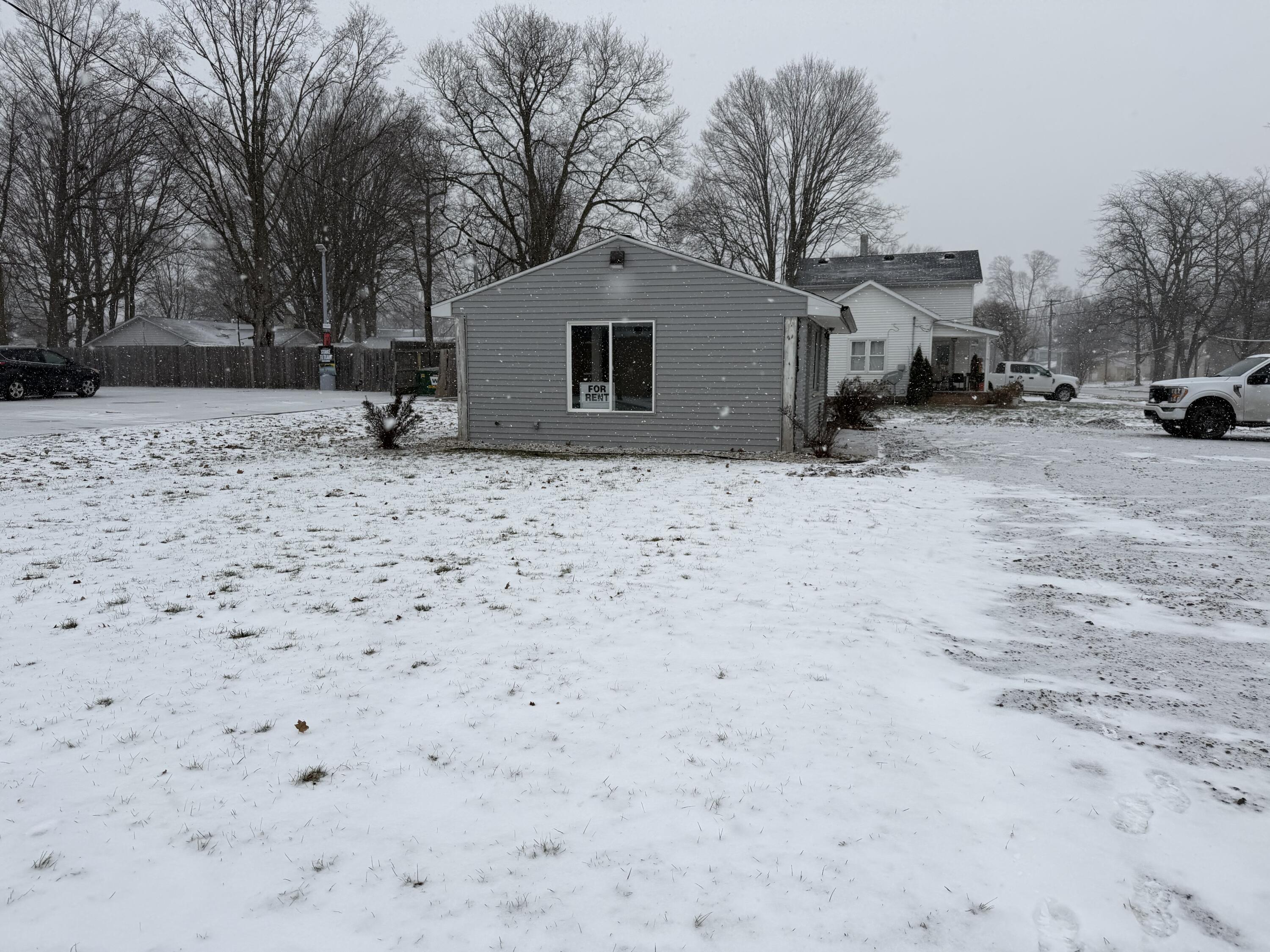 102 N Lincoln Avenue