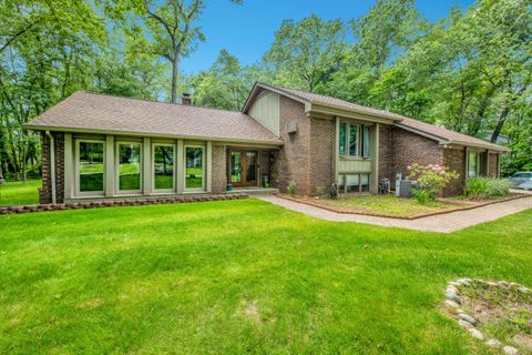 5244 E. Bradford Circle Brighton Township MI 48114
