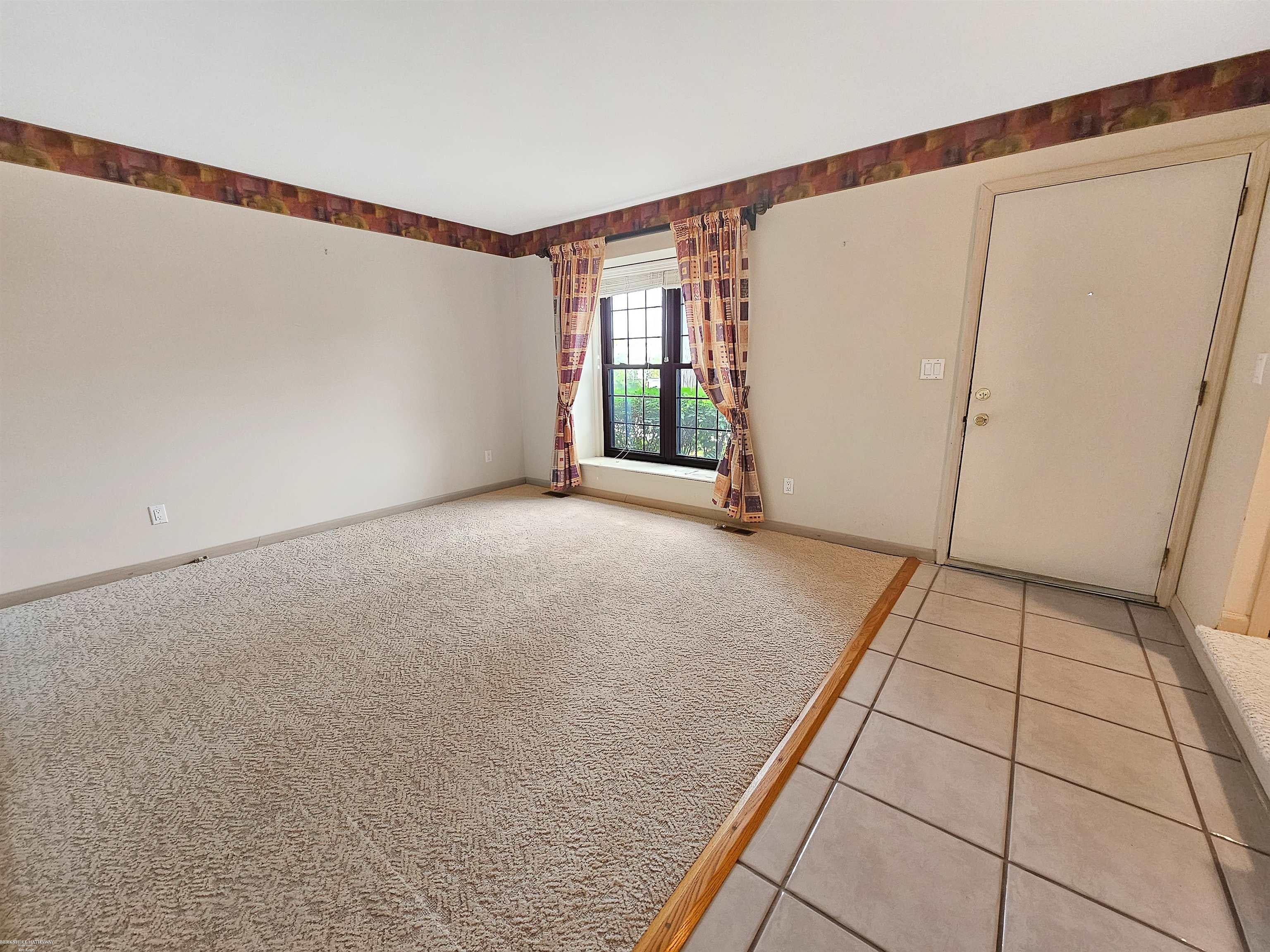 2536 Chalk Farm Road