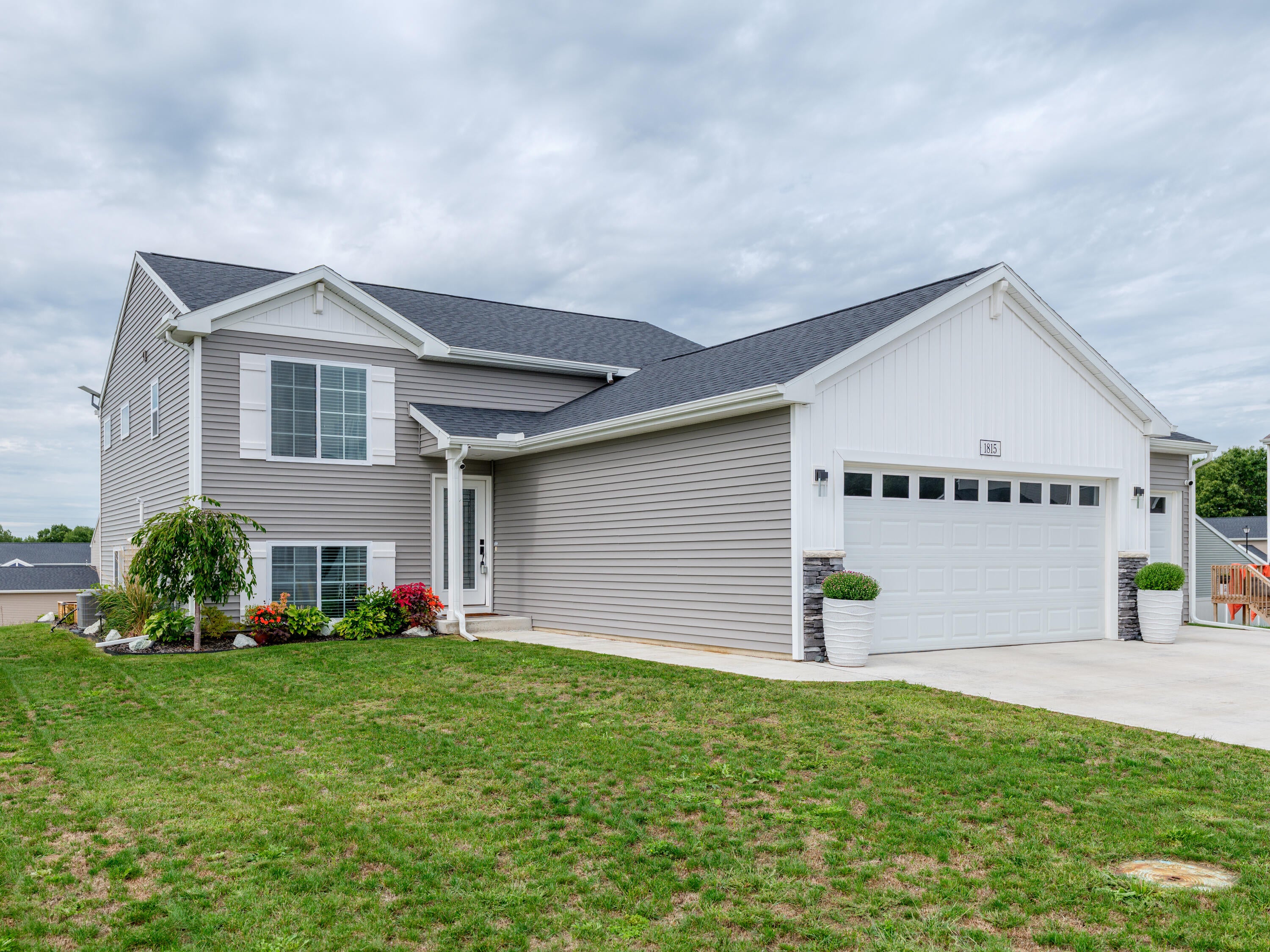 1815 Orista Drive
