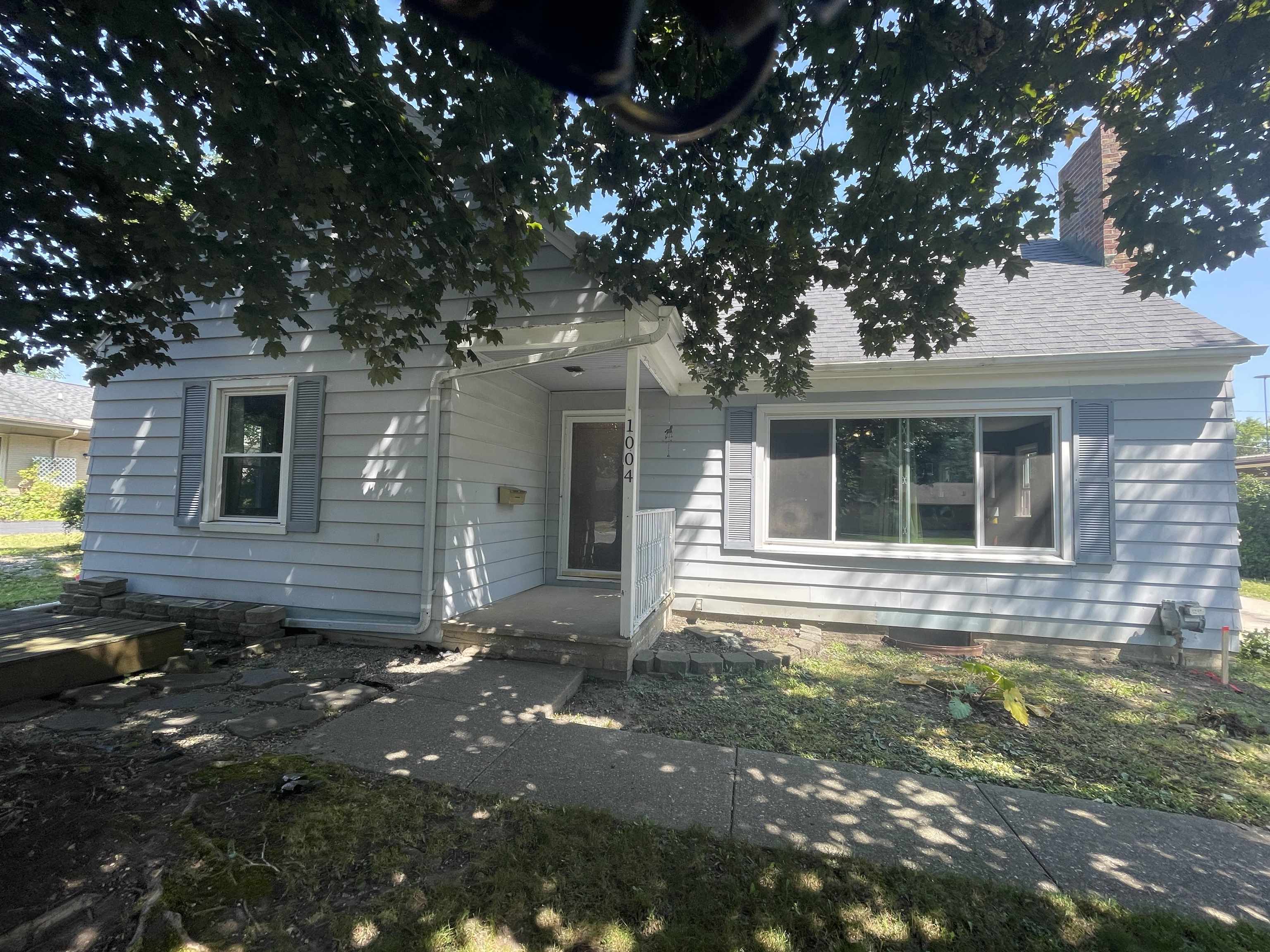 1004 Falkirk Road