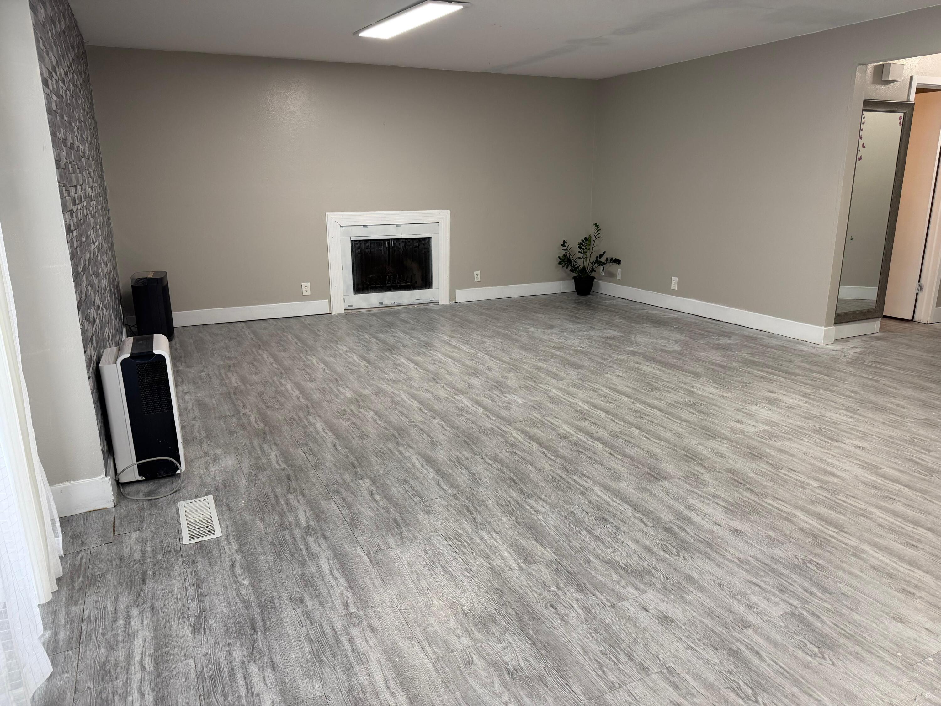 300 Farington Boulevard 48