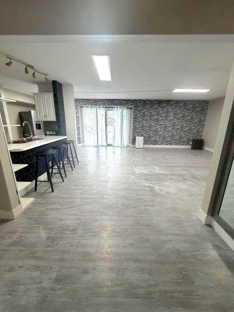 300 Farington Boulevard 48