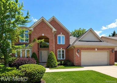 1176 CADMUS Drive Troy City MI 48085