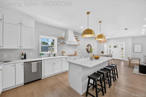 Tiny photo for 1820 Robina Avenue, Berkley City, MI 48072 (MLS # 20261069426)