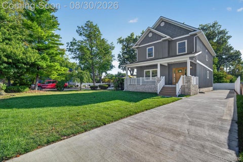 Tiny photo for 1820 Robina Avenue, Berkley City, MI 48072 (MLS # 20261069426)