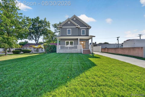 Tiny photo for 1820 Robina Avenue, Berkley City, MI 48072 (MLS # 20261069426)