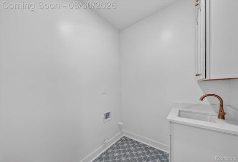 Tiny photo for 1820 Robina Avenue, Berkley City, MI 48072 (MLS # 20261069426)