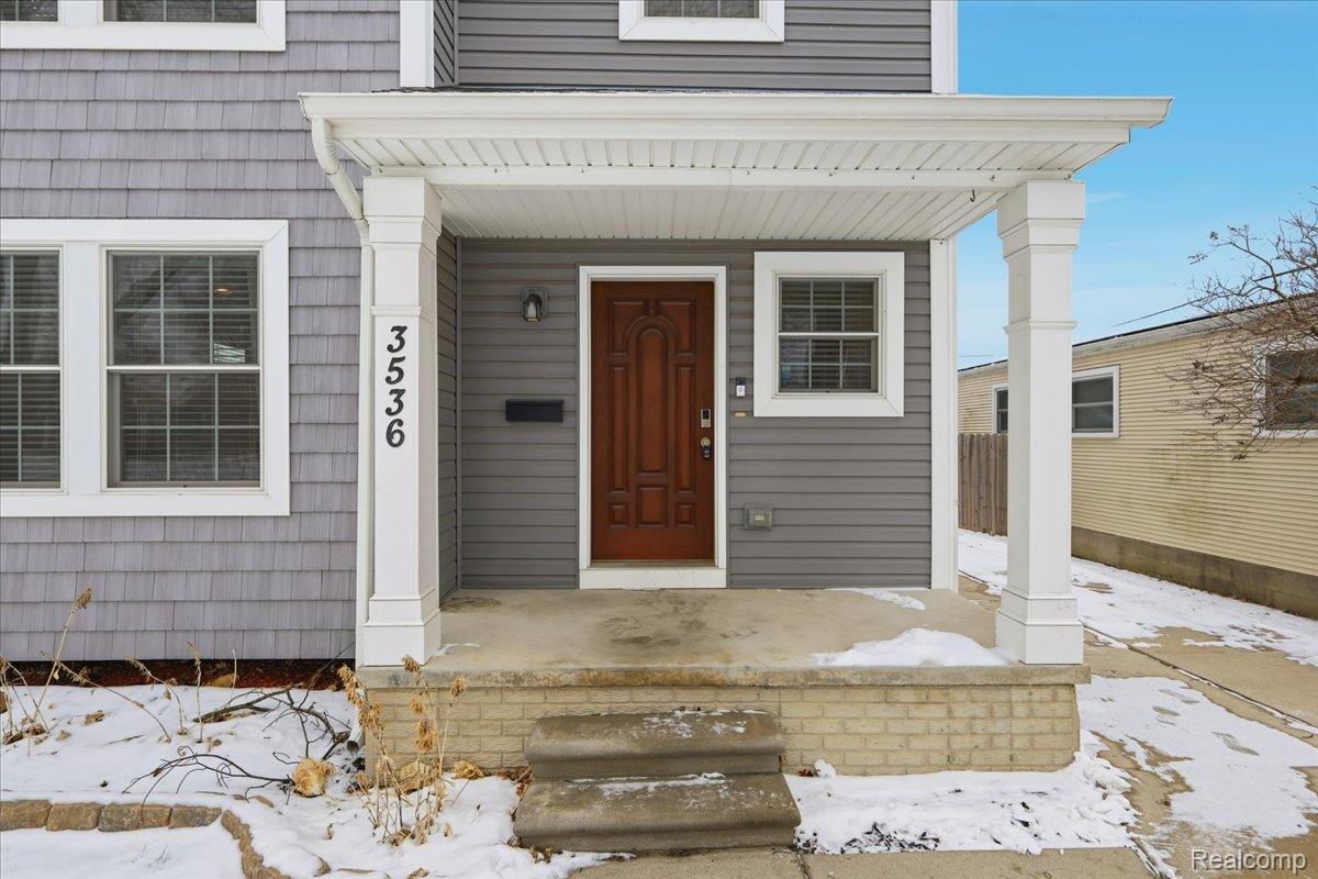 3536 Buckingham Avenue