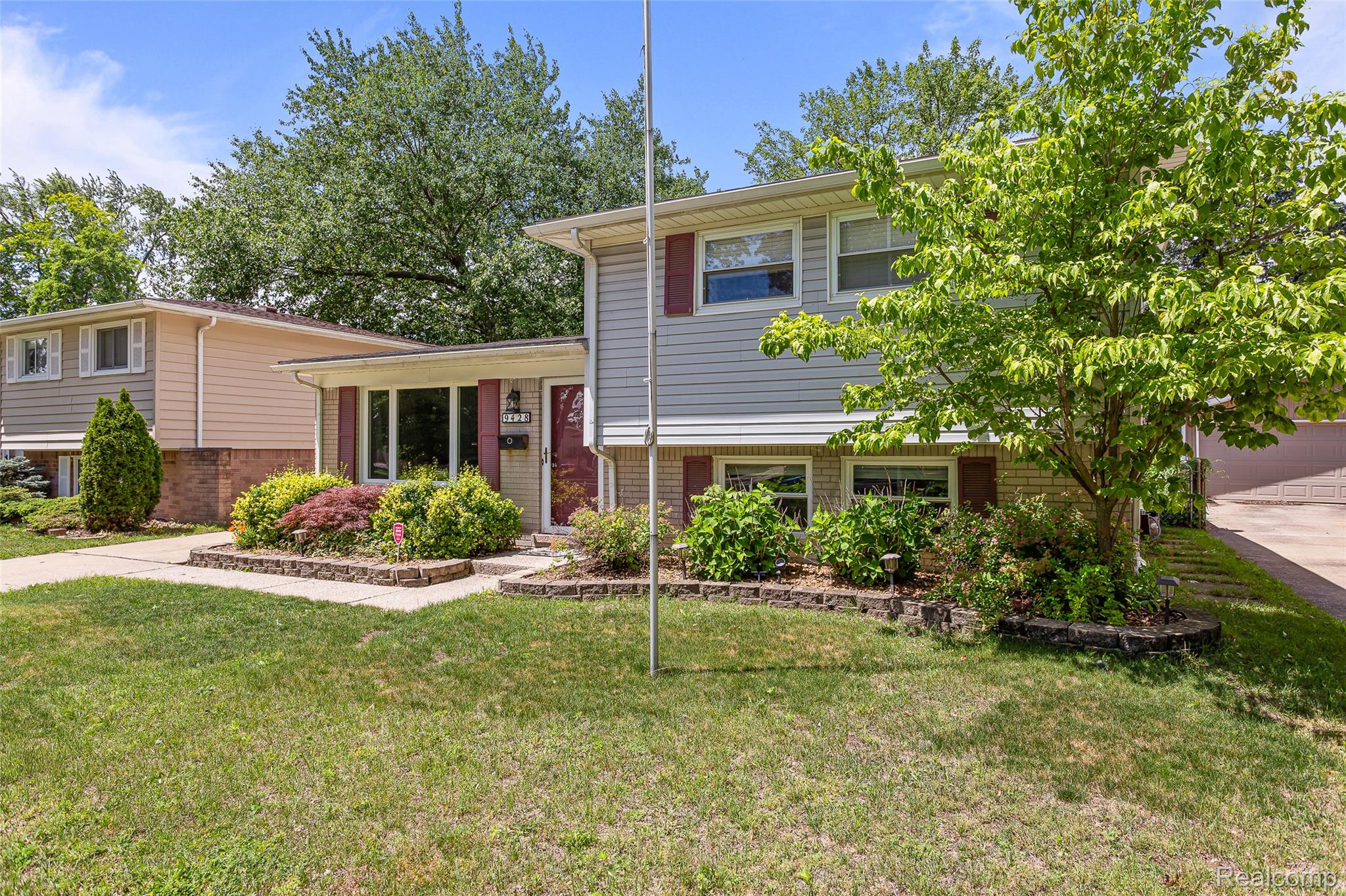 9428 Elm Street