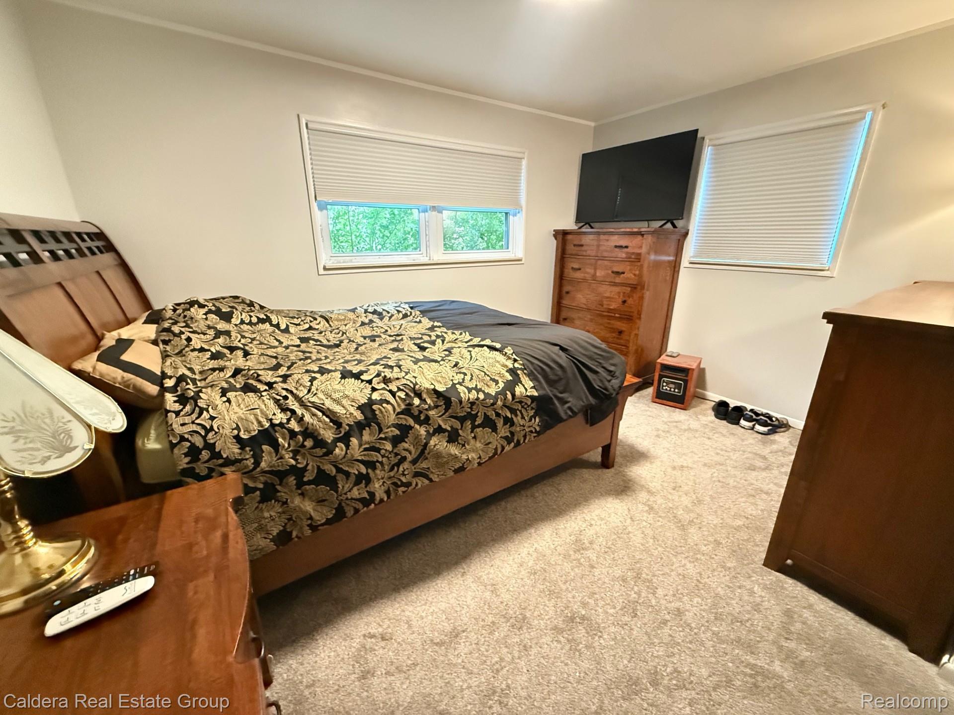 338 Sonia Avenue