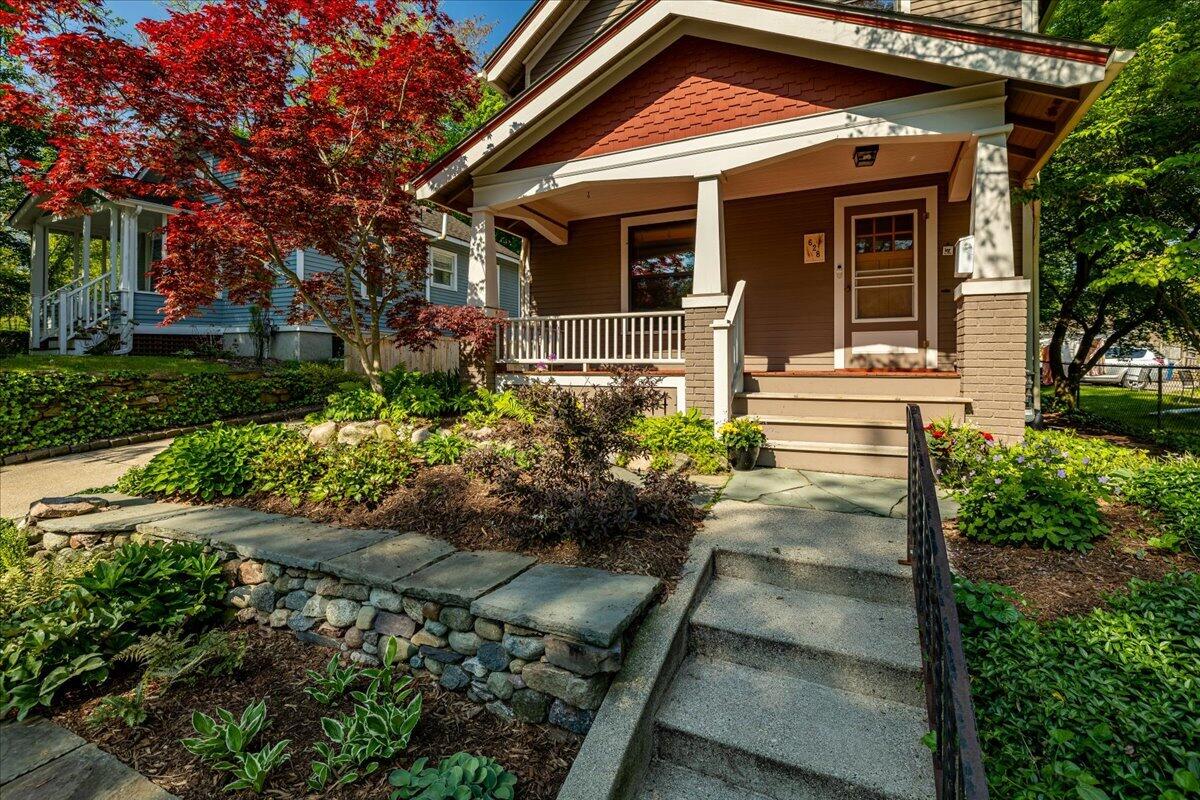 628 3rd Street