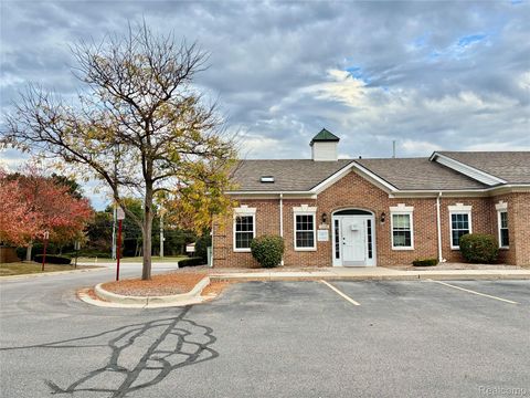 2490 S Rochester Road Rochester Hills City MI 48307