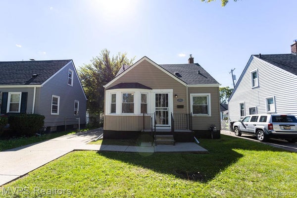 19952 KENOSHA ST, HARPER WOODS, MI 48225 - Image b3cccf0e09c66ac0570e8e84fdbdbfc4/2446914614