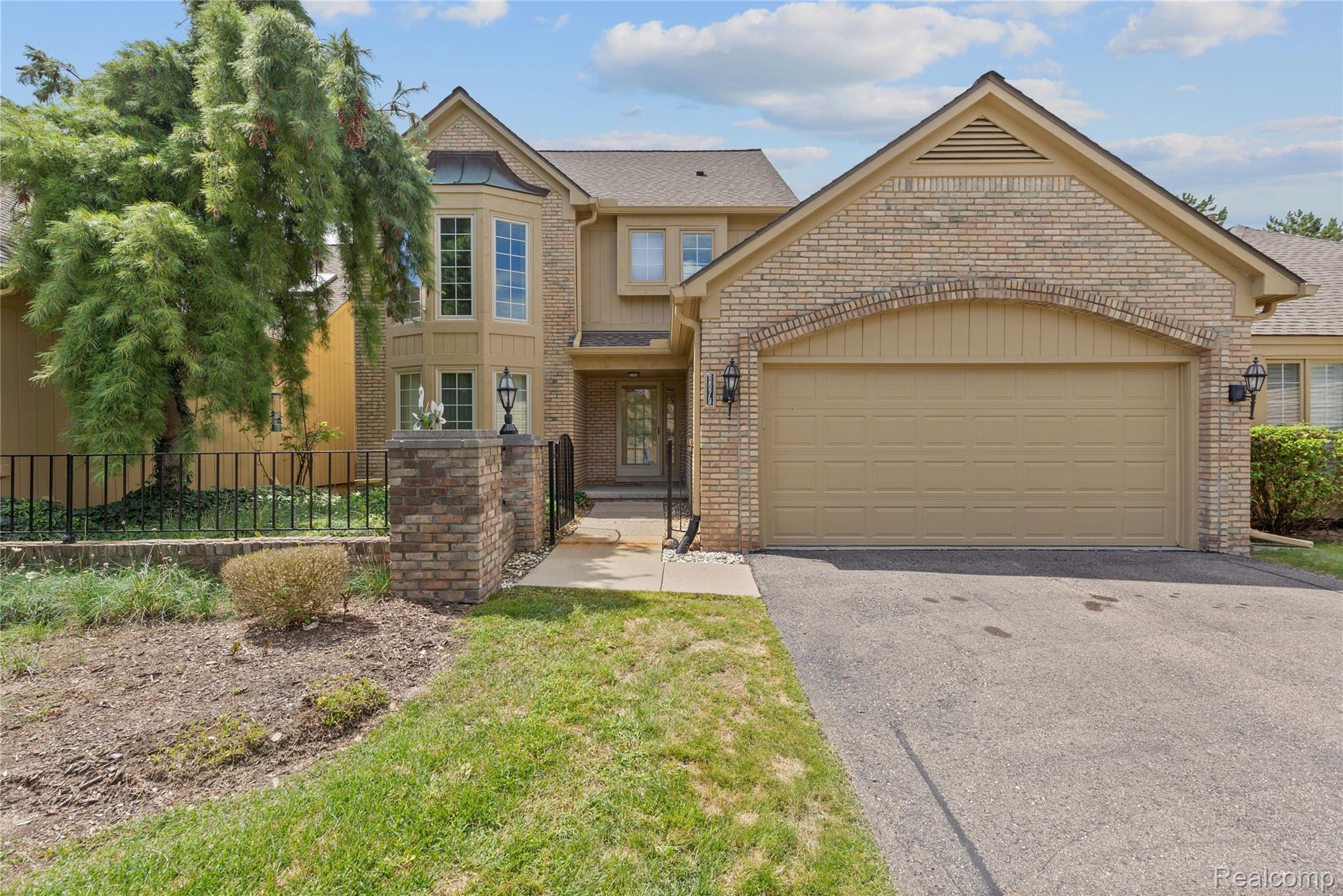 6579 Noble Road