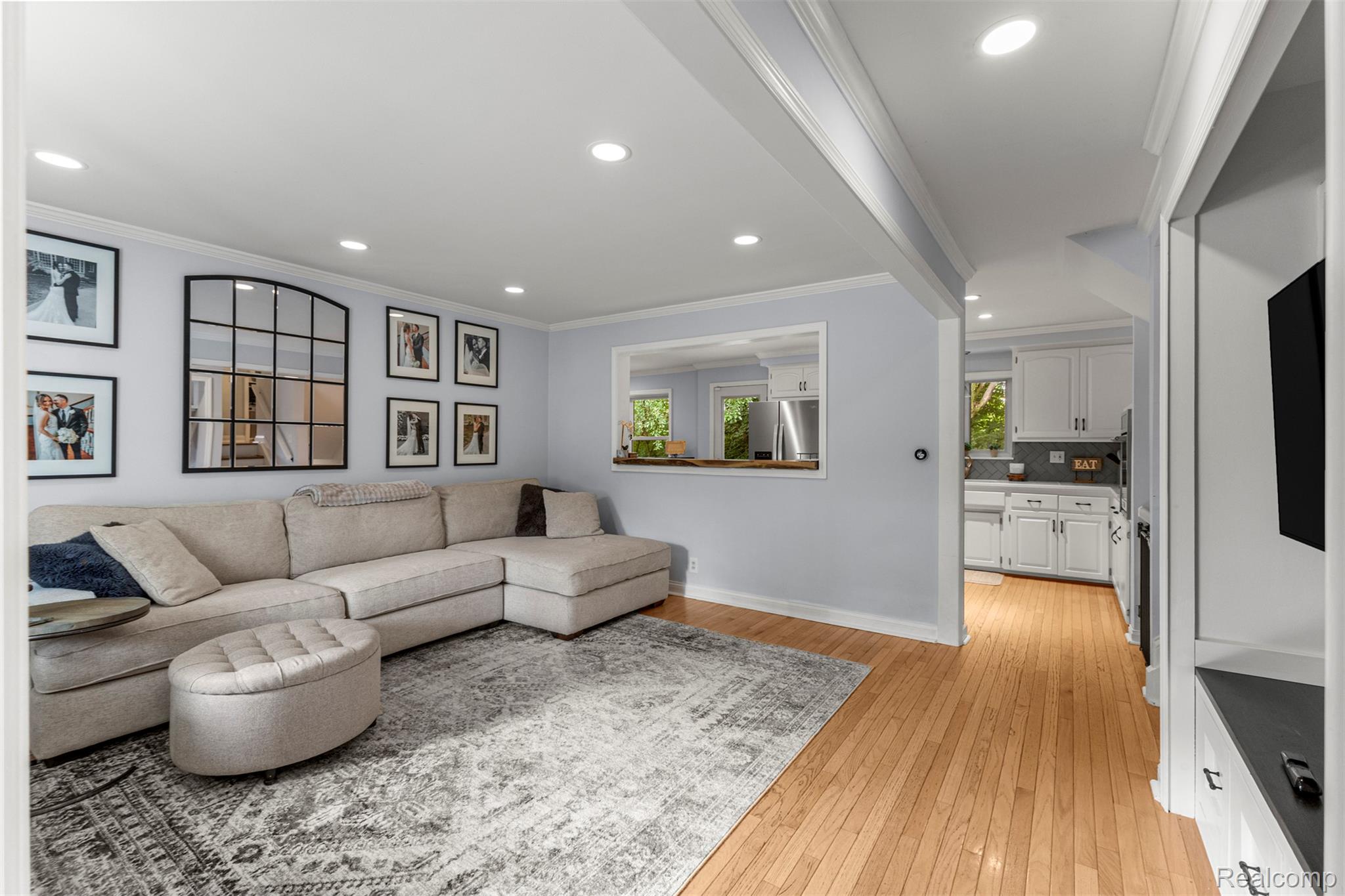 520 Byron Street
