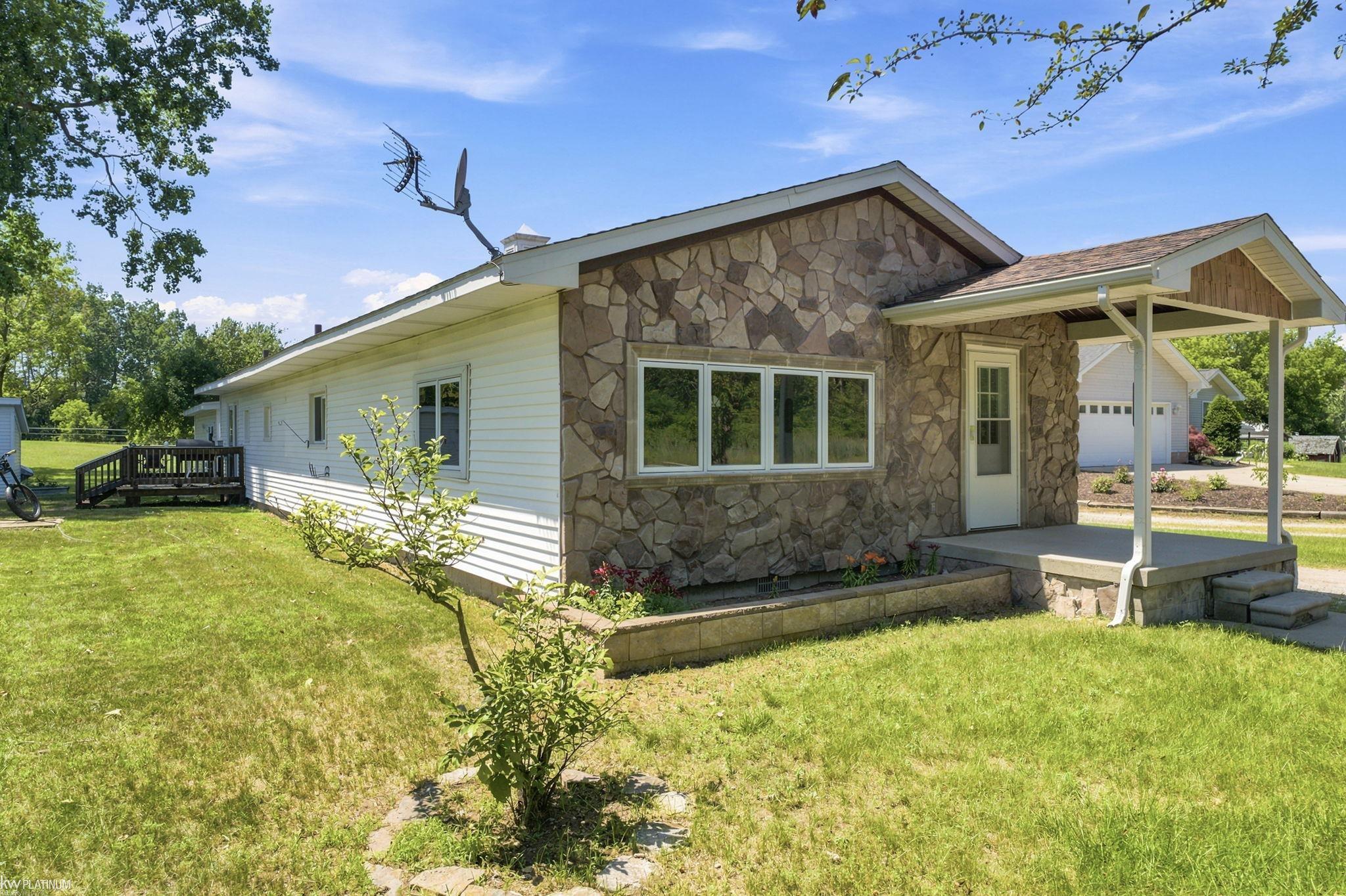 5469 Parker Road