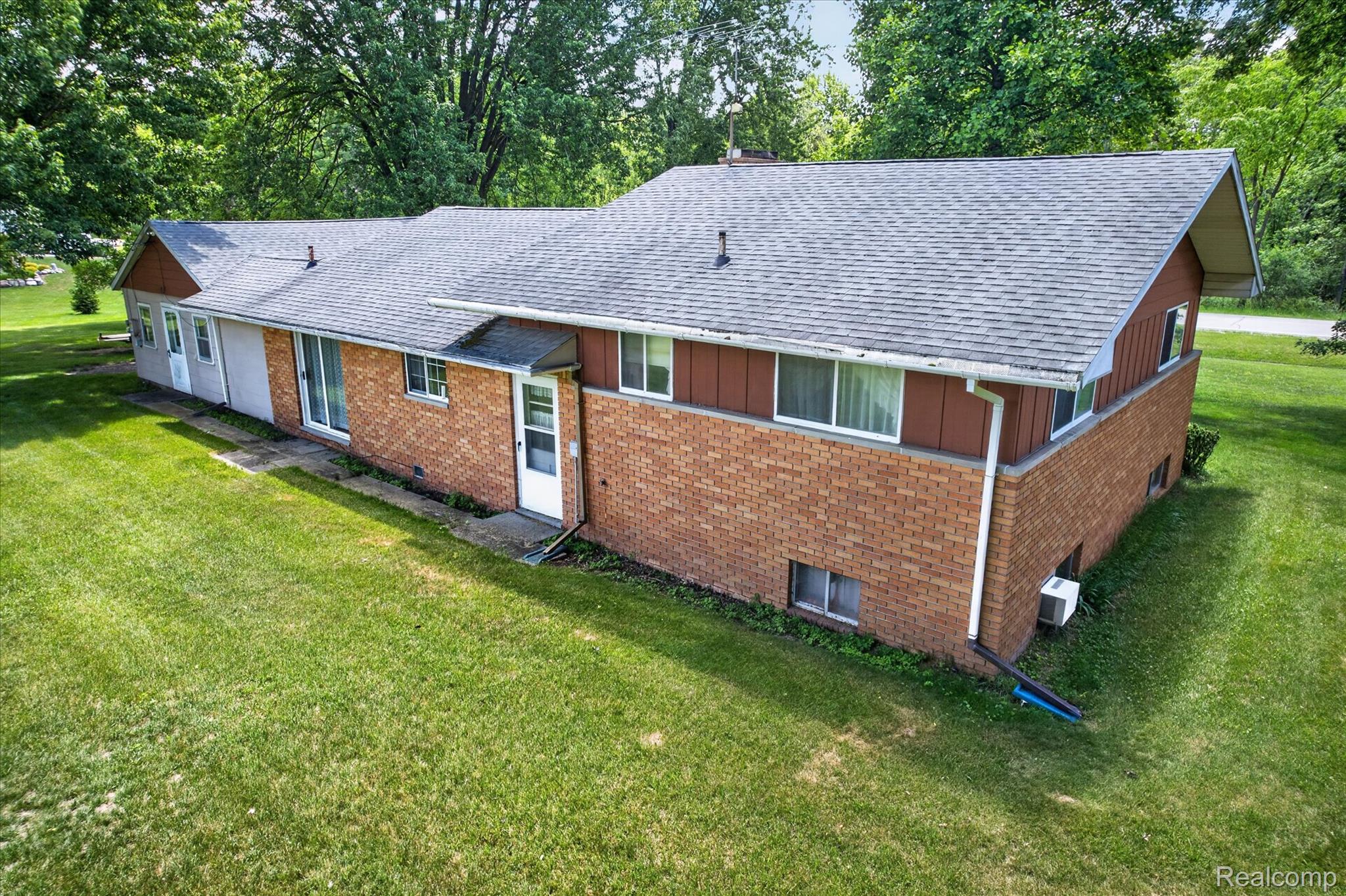 11141 Spencer Road
