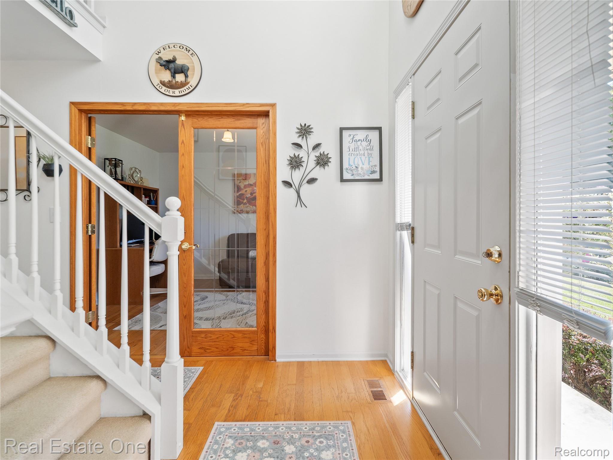 4445 Old Warner Court
