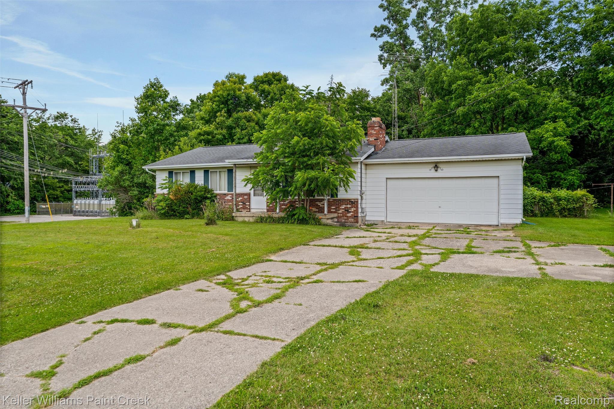 6427 Gale Road