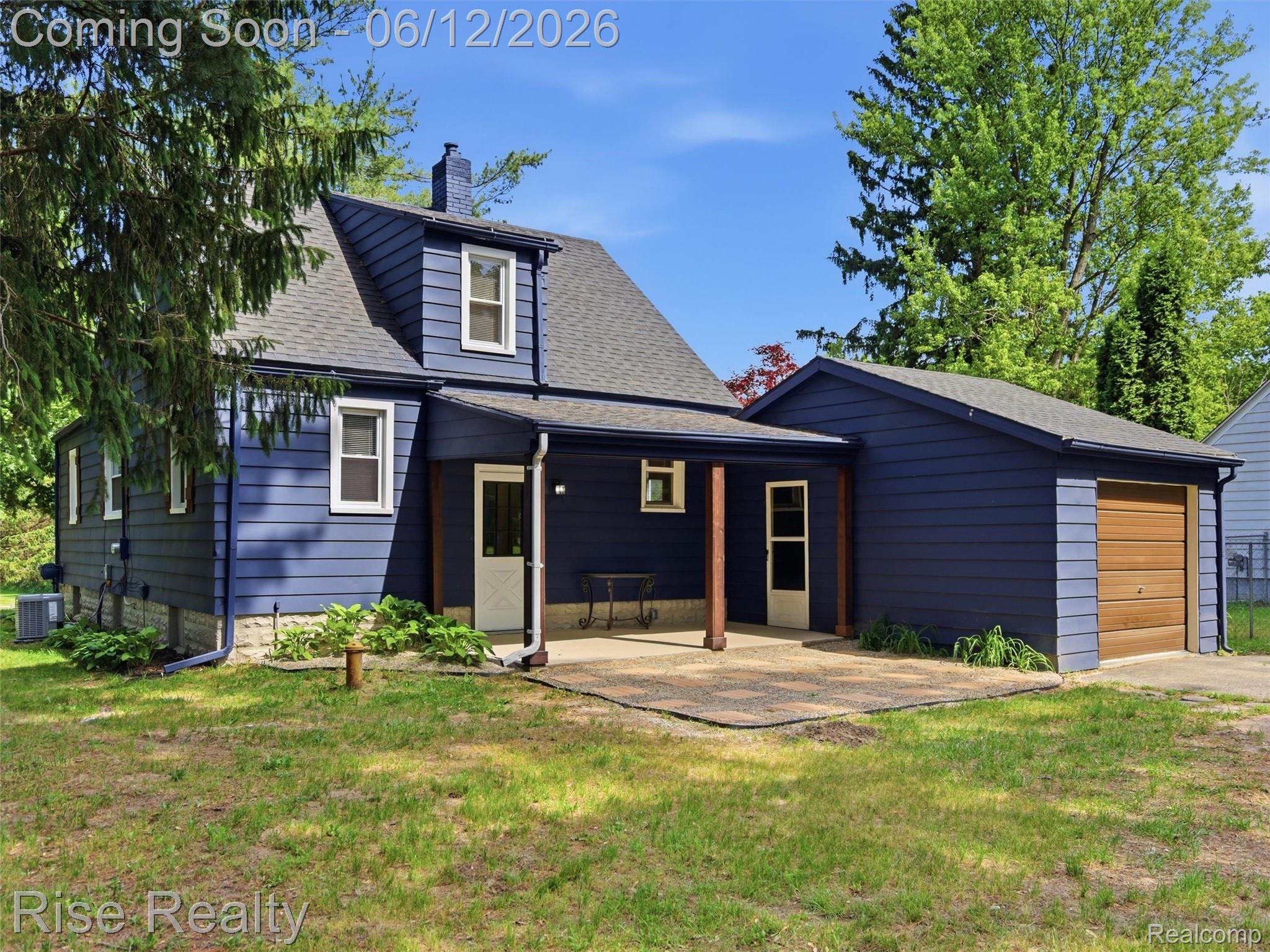 2449 N Genesee Road