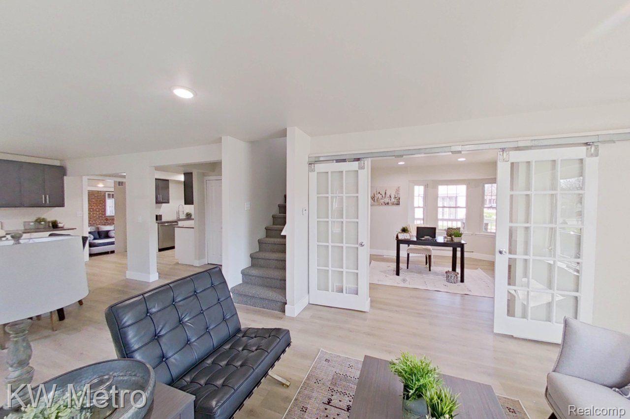 695 LIVERNOIS Street 1