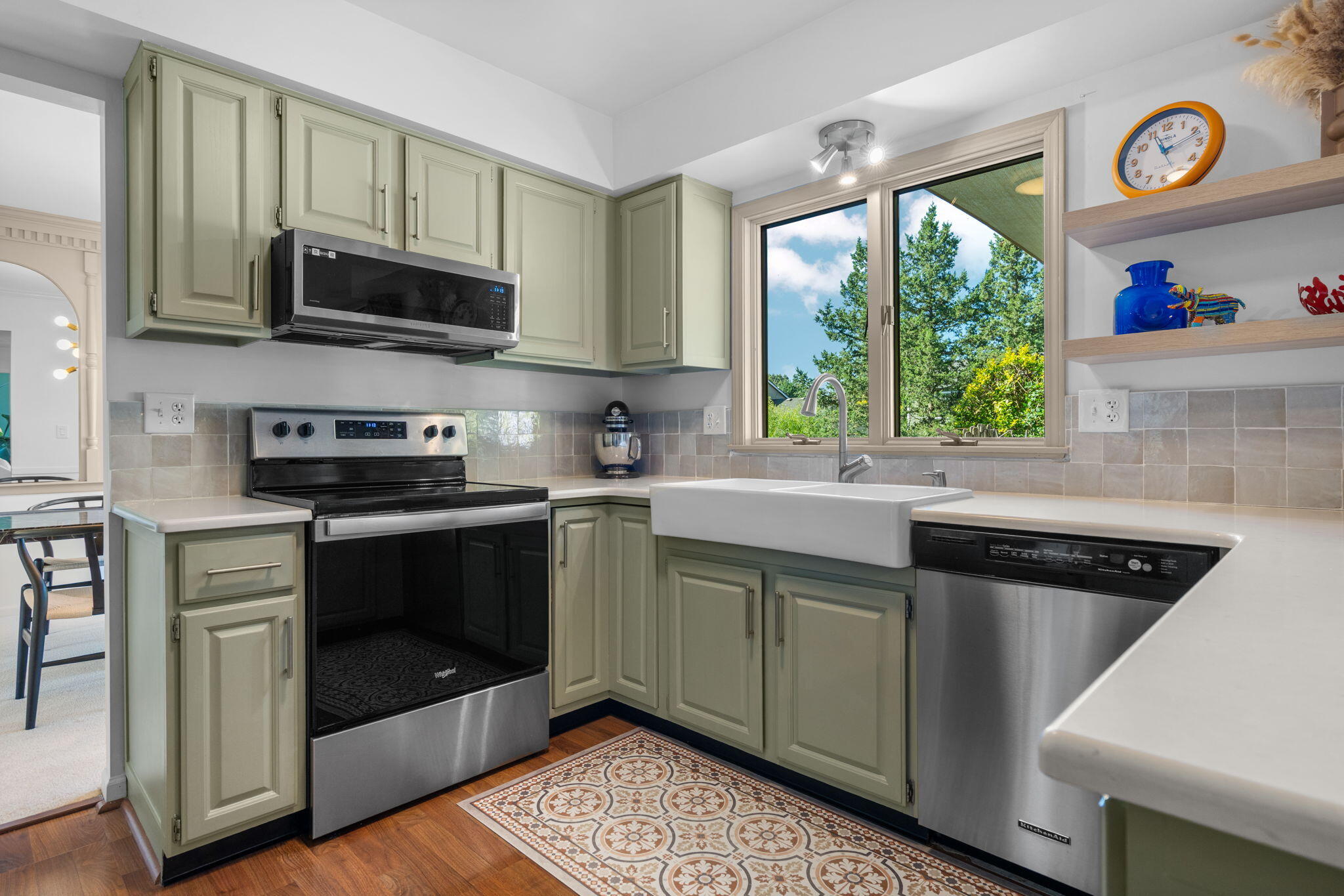 612 Burr Oak Drive