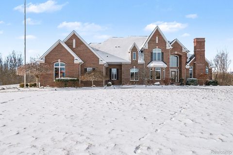 8399 Potter Road Clayton Charter Township MI 48433