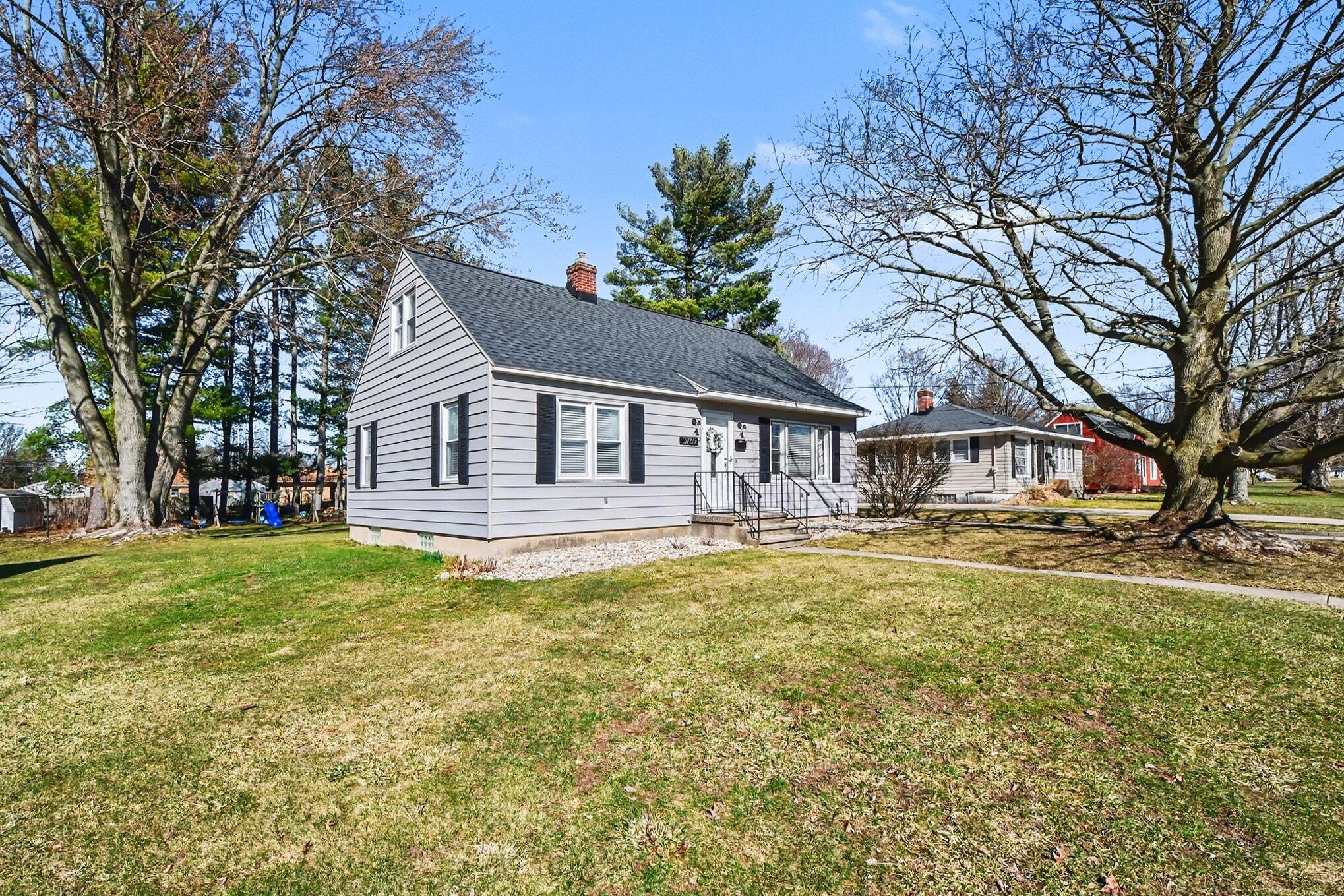 3769 Cheyenne Drive SW