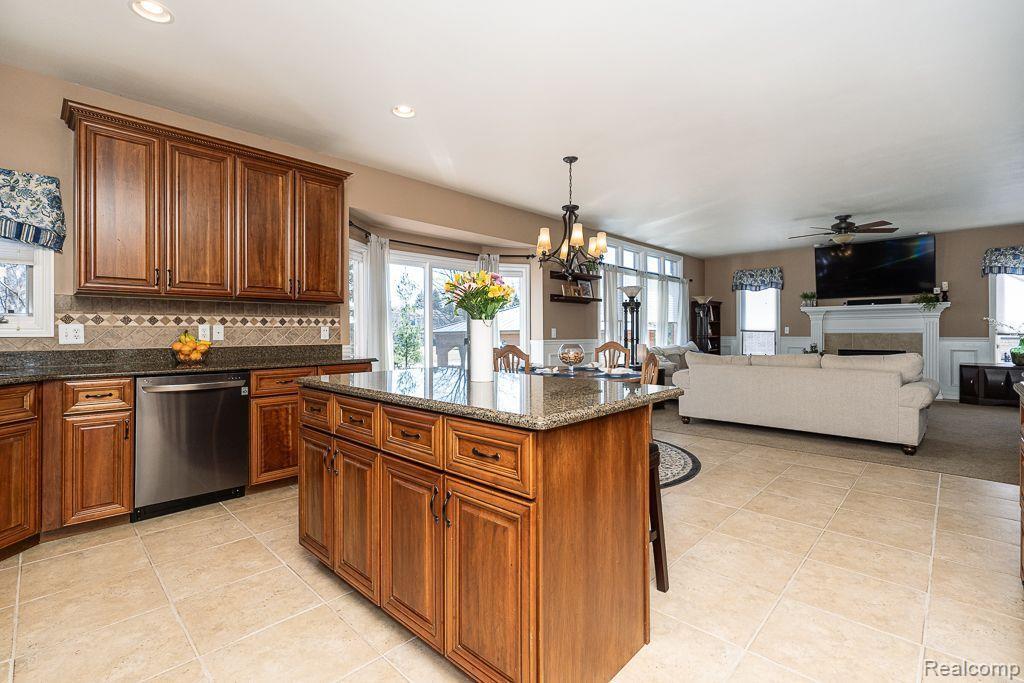 Washington Township Macomb, Michigan 48094, United States, 4 Bedrooms Bedrooms, ,4 BathroomsBathrooms,Residential,Active,100673