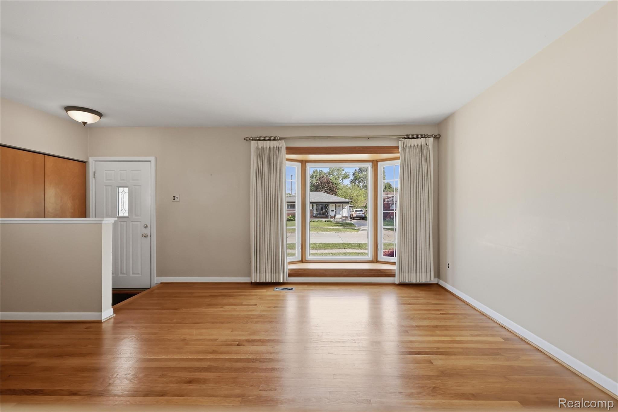 348 Sonia Avenue