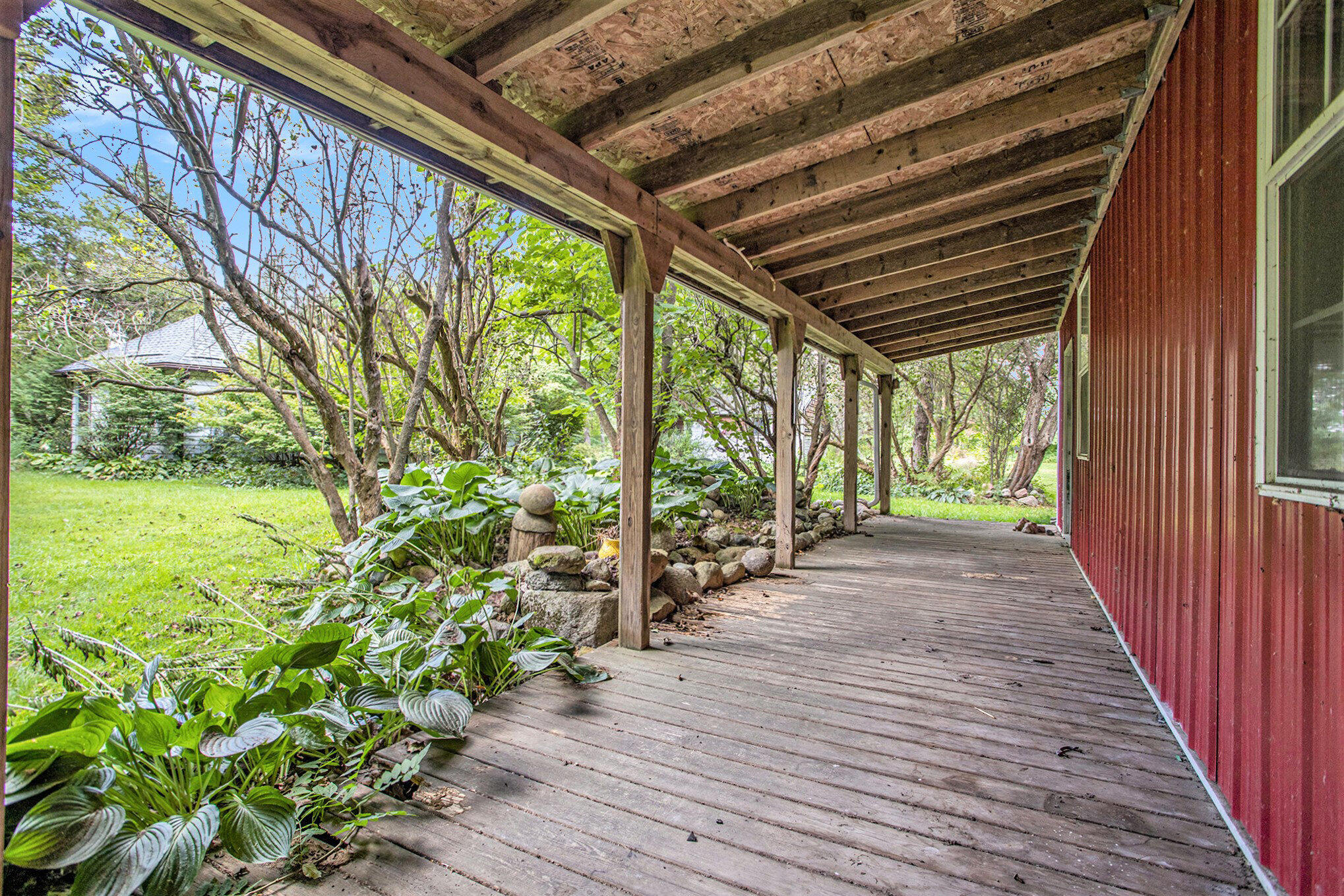 2550 S 44th Street