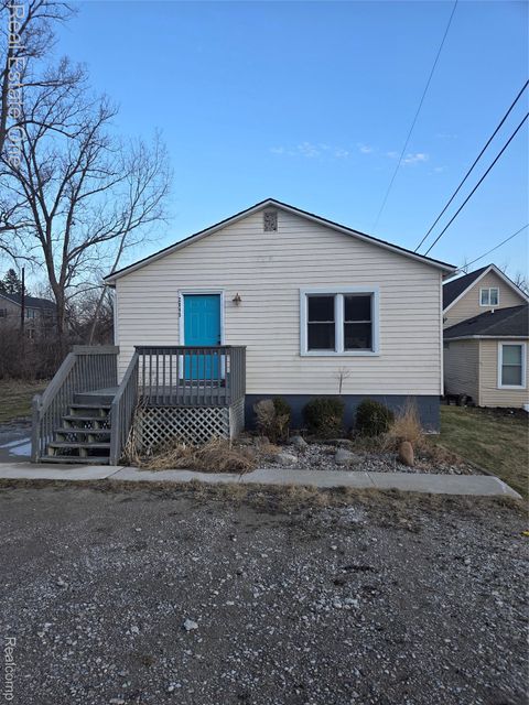 2845 School Lake Drive Brighton Township MI 48114