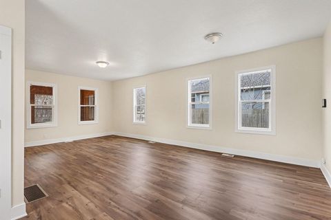 Tiny photo for 769 Catawba Avenue, Muskegon City, MI 49442 (MLS # 71026001854)