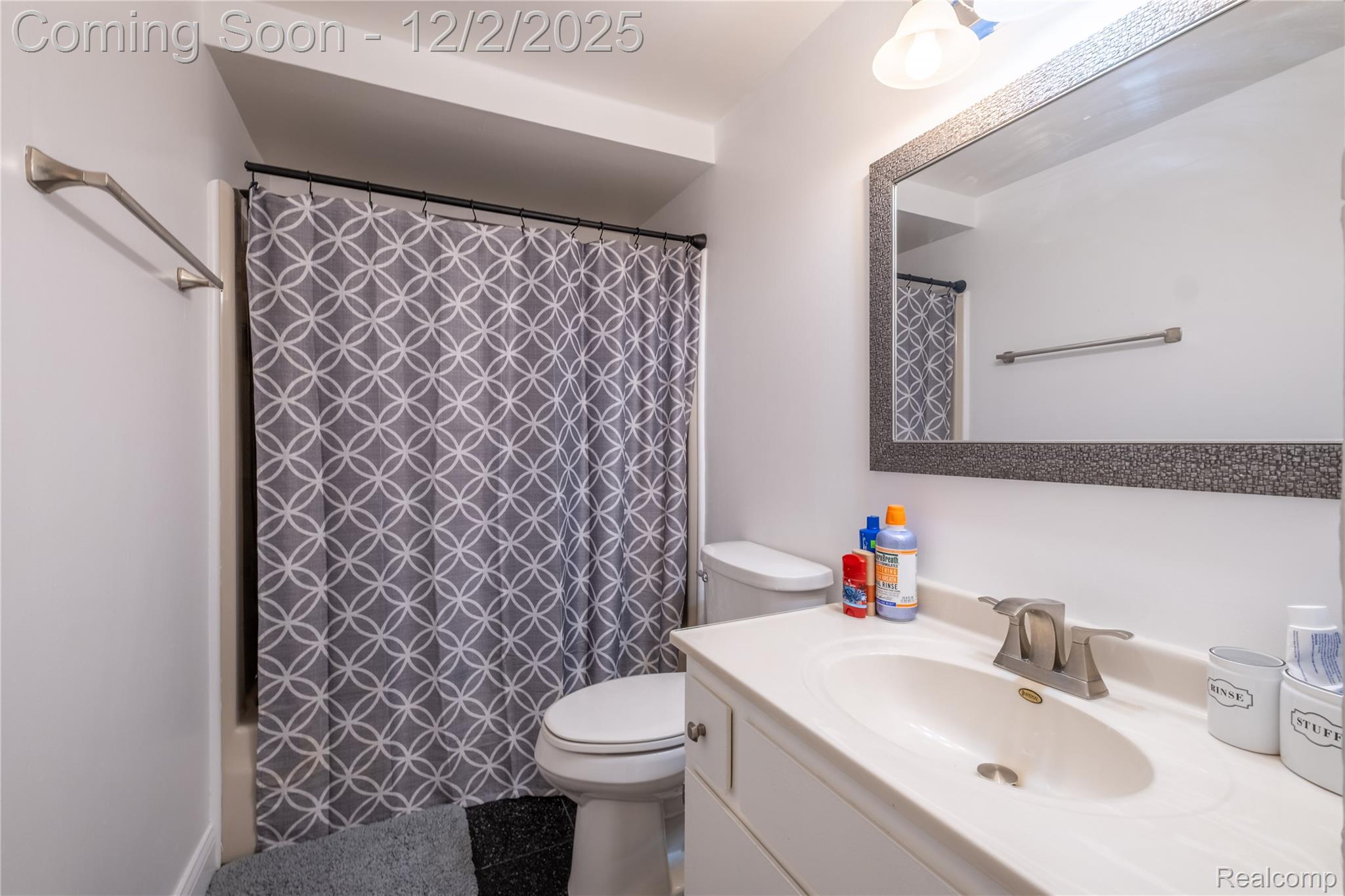 2400 Hummer Lake Road