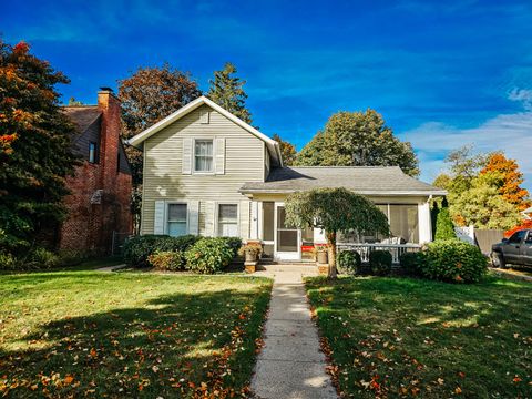 90 S Howell Street Hillsdale City MI 49242