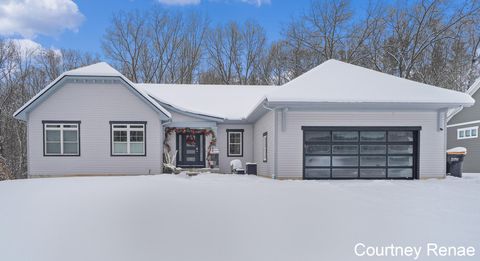 Photo of 4706 Sundial Drive NE, Plainfield Charter Township, MI 49525 (MLS # 65026004437)