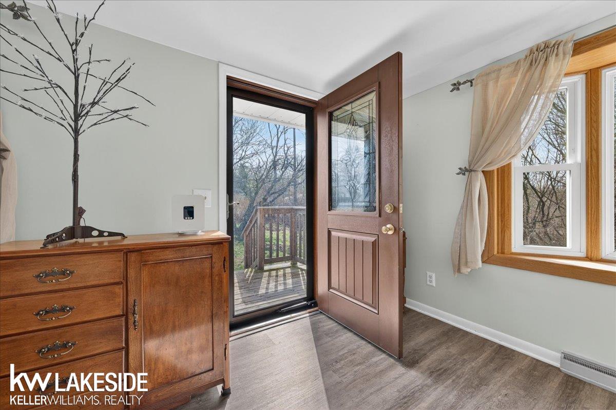 1235 Farnsworth Road