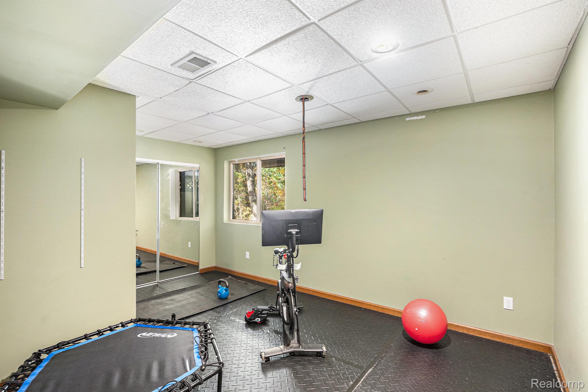 Ortonville Village, Michigan 48462, United States, 3 Bedrooms Bedrooms, ,3 BathroomsBathrooms,Residential,Active,226069