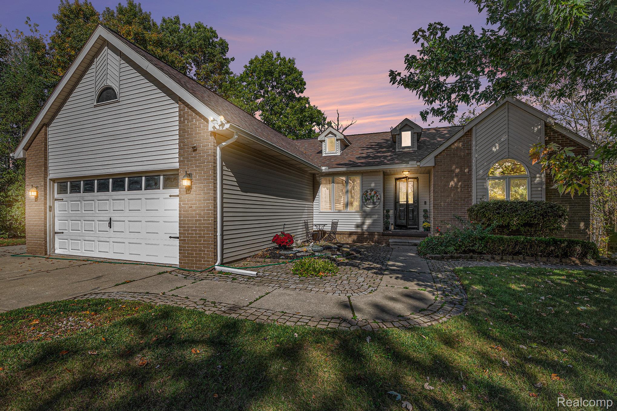 Ortonville Village, Michigan 48462, United States, 3 Bedrooms Bedrooms, ,3 BathroomsBathrooms,Residential,Active,226069