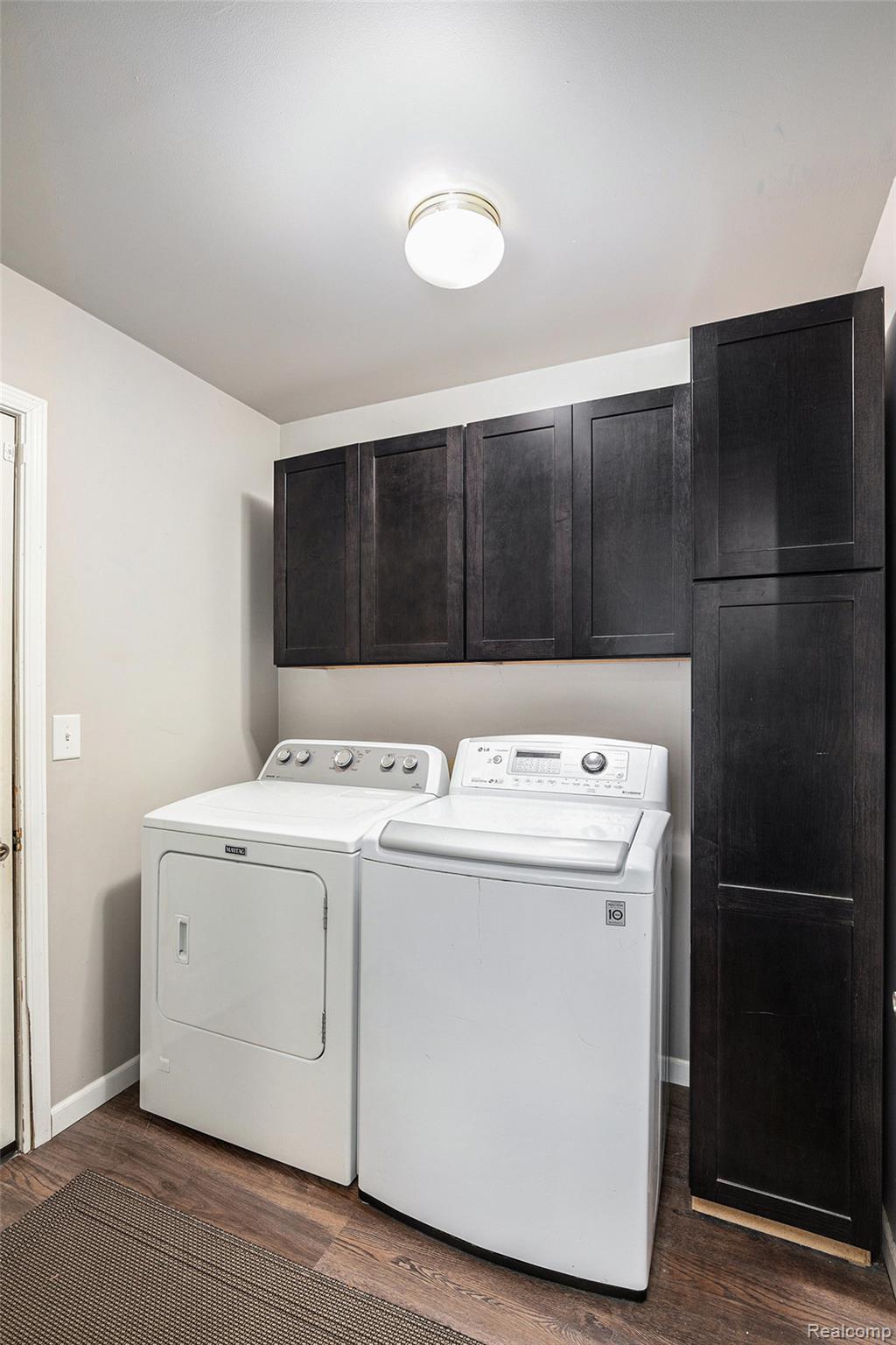 Ortonville Village, Michigan 48462, United States, 3 Bedrooms Bedrooms, ,3 BathroomsBathrooms,Residential,Active,226069